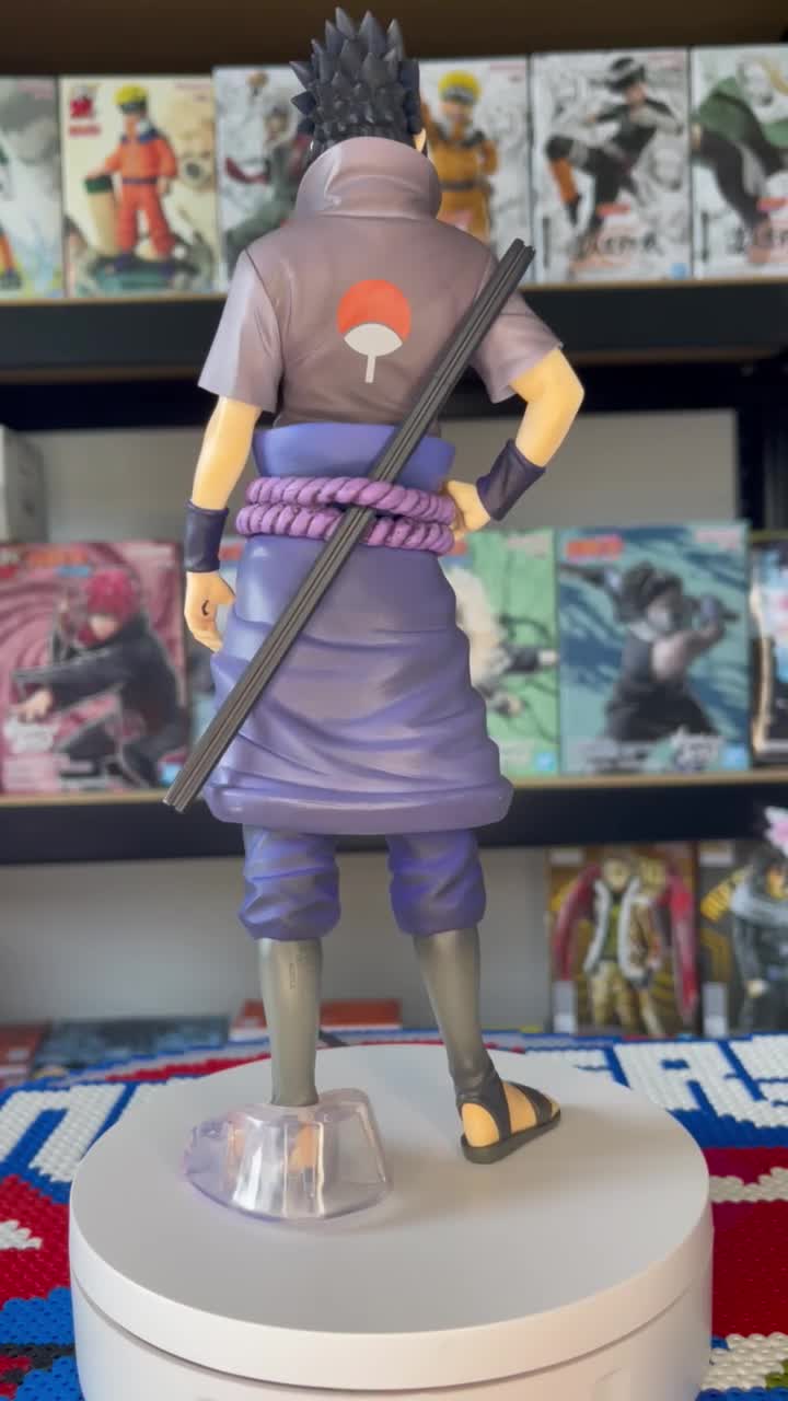 Figurine de Sasuke, video