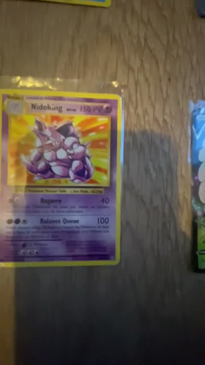 Ensenle de carte Pokémon, video